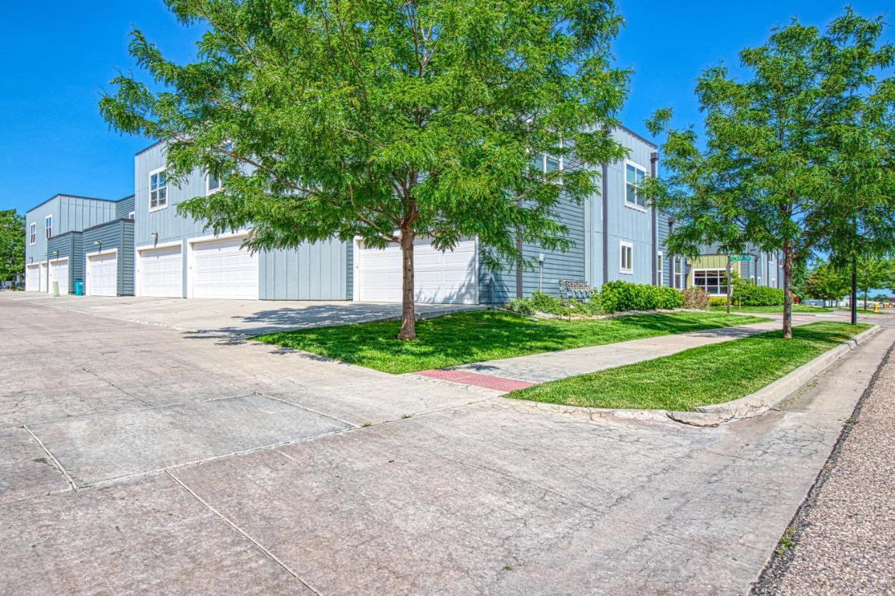 Modern Townhome Near Old Town, Breweries, & River! Φορτ Κόλινς Εξωτερικό φωτογραφία
