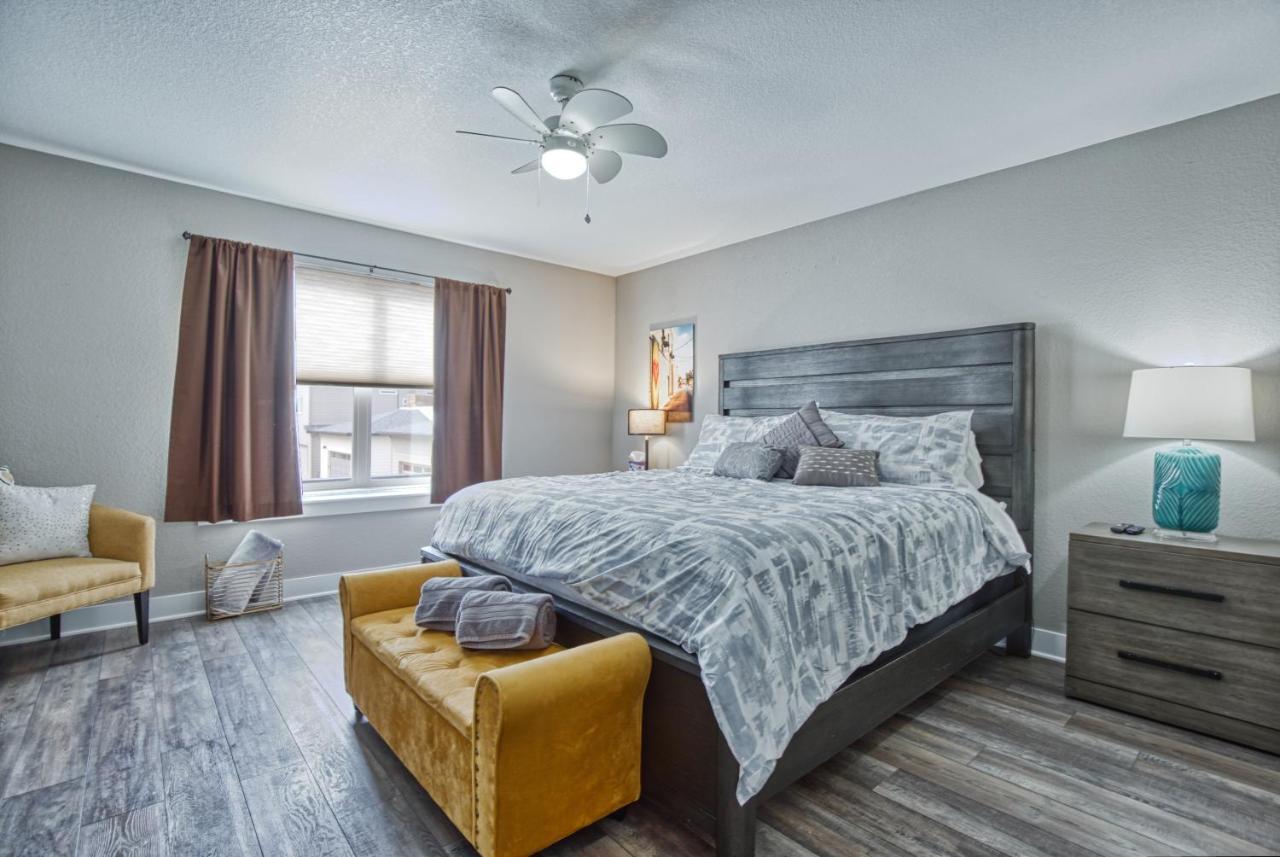 Modern Townhome Near Old Town, Breweries, & River! Φορτ Κόλινς Εξωτερικό φωτογραφία