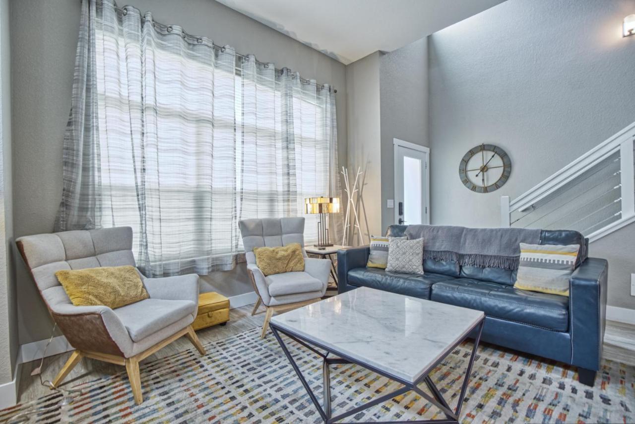 Modern Townhome Near Old Town, Breweries, & River! Φορτ Κόλινς Εξωτερικό φωτογραφία